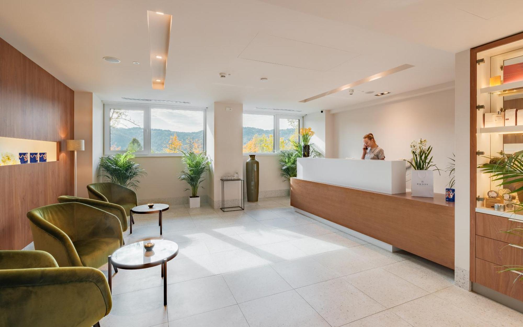 Pieniny Grand Hotel 슈차브니차 외부 사진
